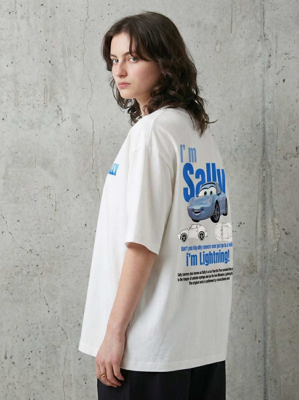 SALLY Oversized Graphic T-Shirt